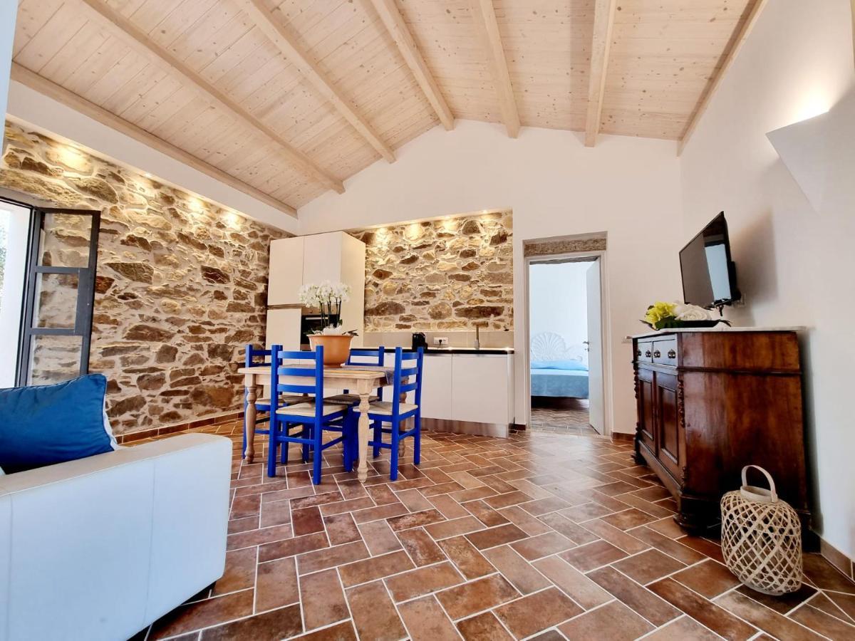 Apartmán Stazzo San Teodoro La Quercia Piscina Condivisa Exteriér fotografie
