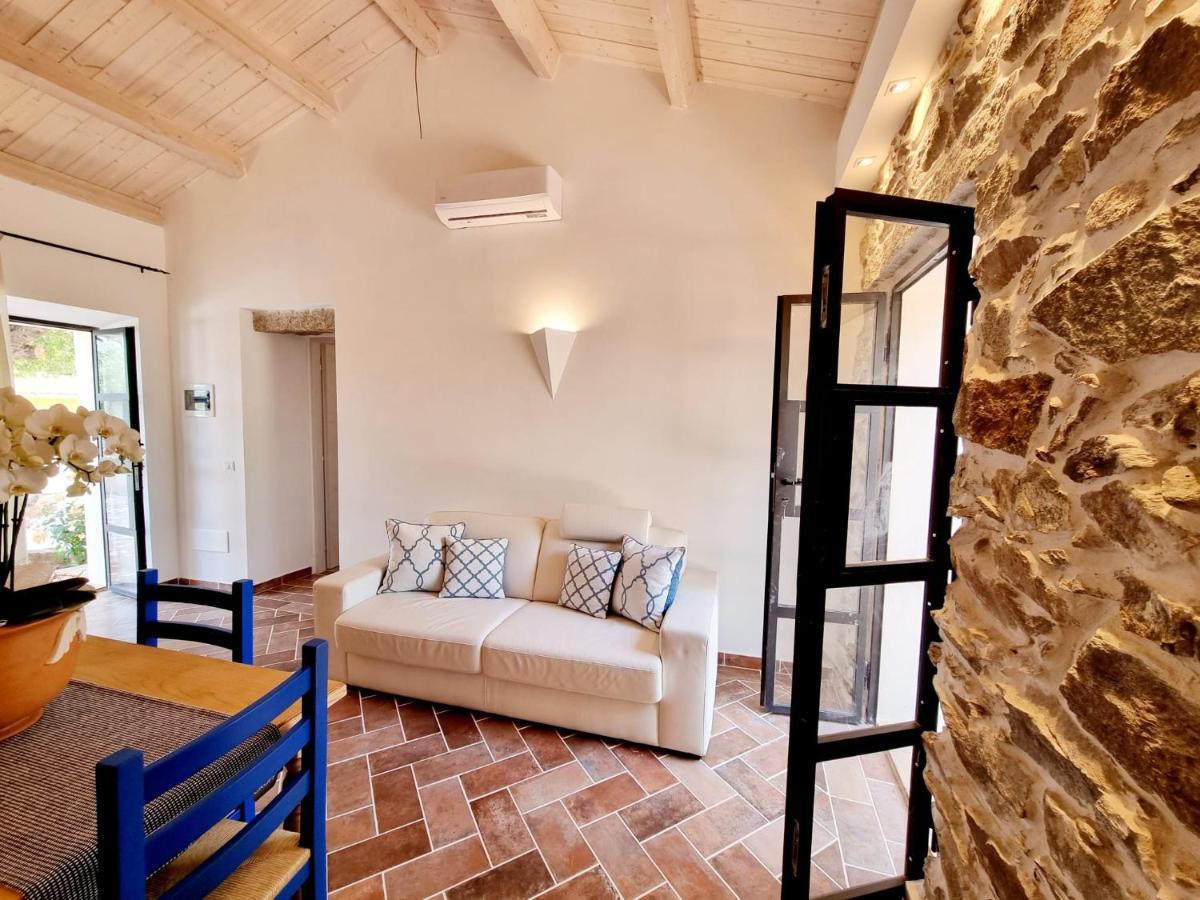 Apartmán Stazzo San Teodoro La Quercia Piscina Condivisa Exteriér fotografie