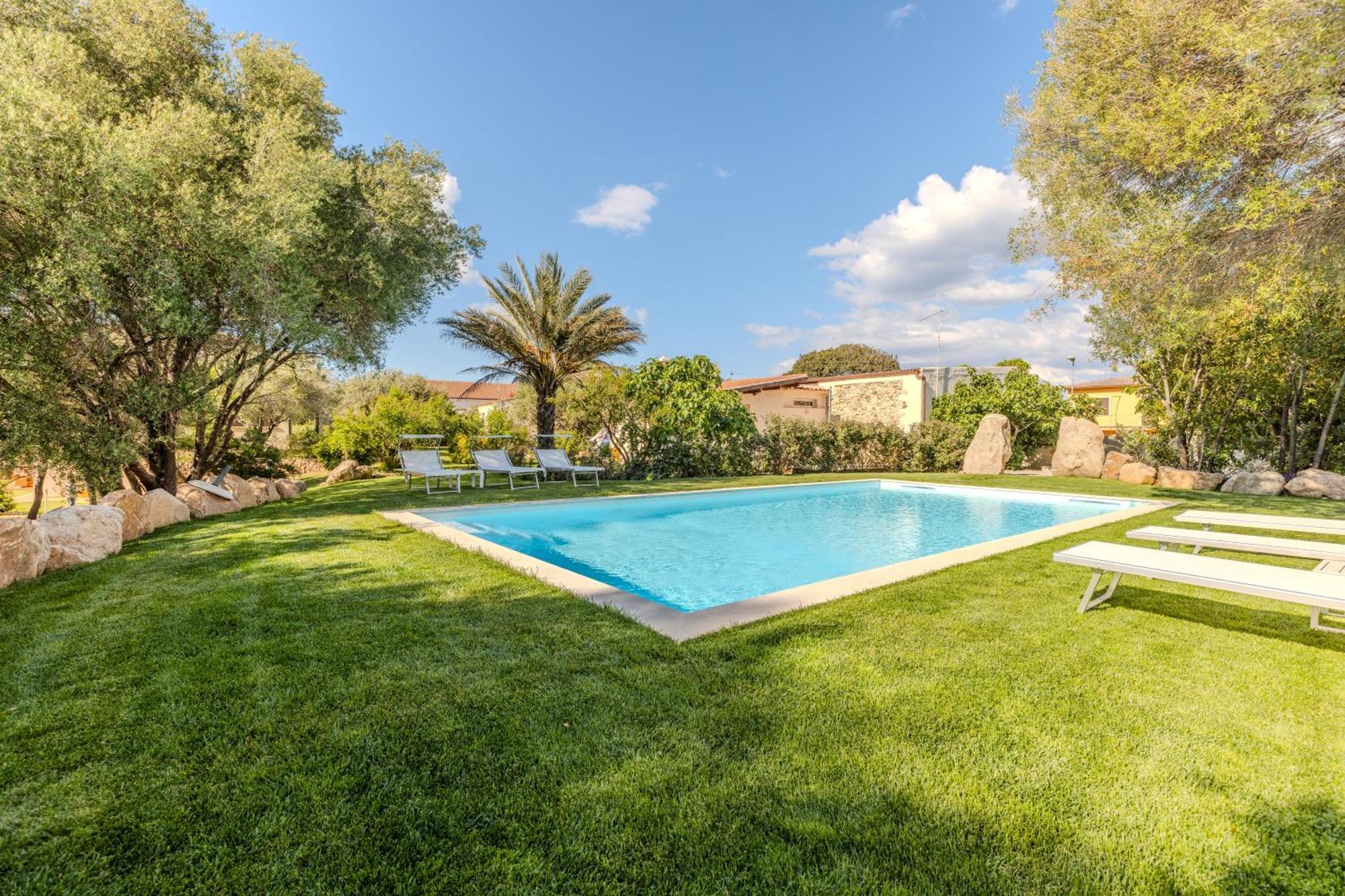 Apartmán Stazzo San Teodoro La Quercia Piscina Condivisa Exteriér fotografie